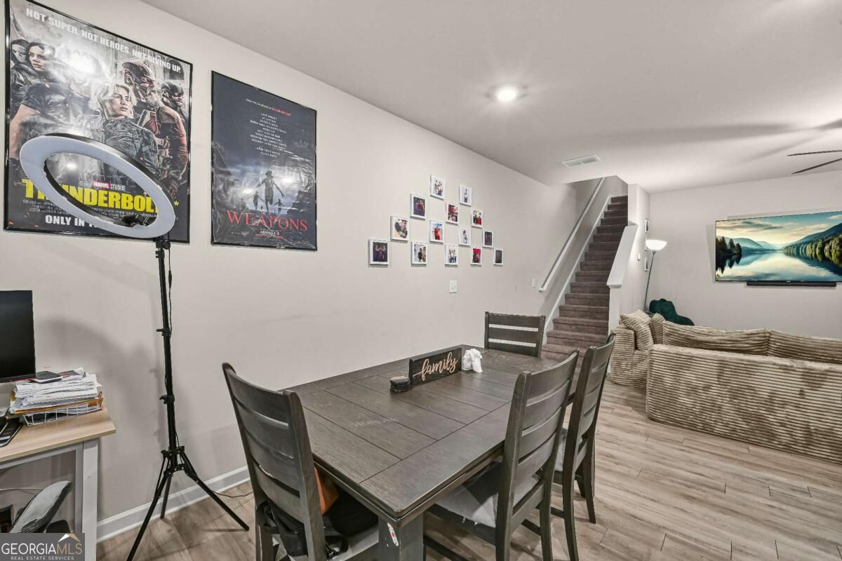 6317 Redan Square Property Photo 10