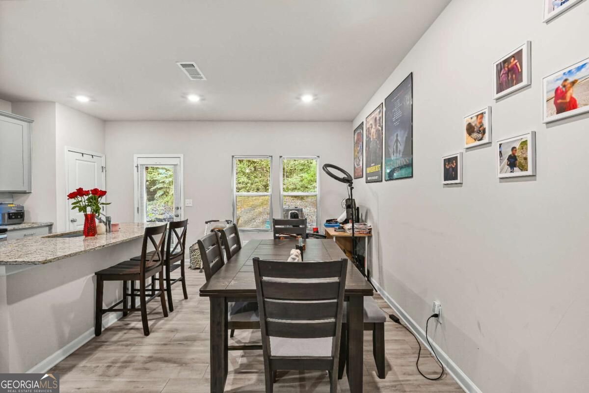 6317 Redan Square Property Photo 11
