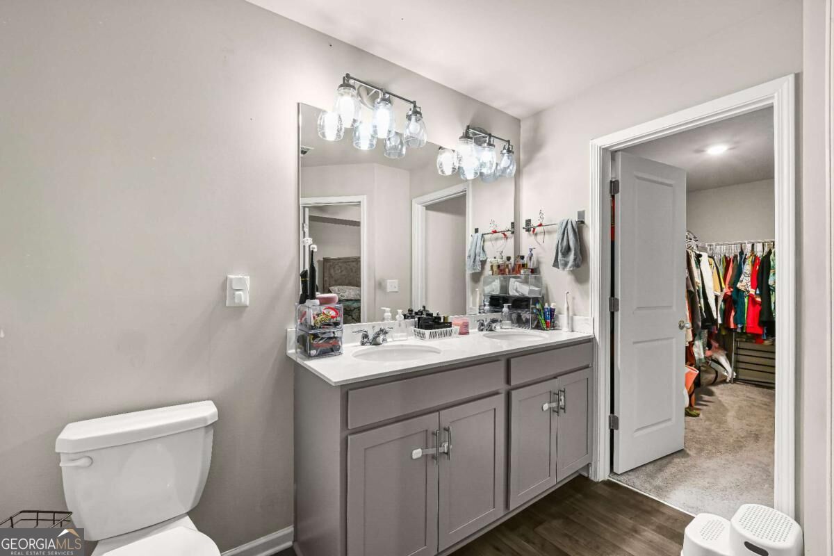 6317 Redan Square Property Photo 18