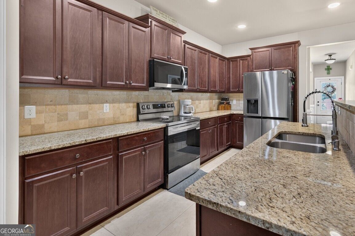 544 Amaranth Trail Property Photo 15