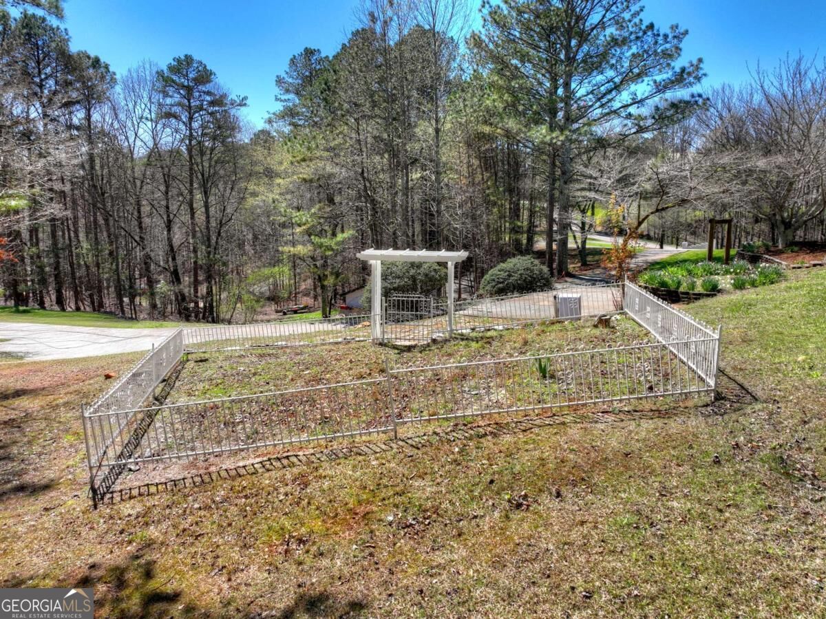 229 Crossroads Church Road Property Photo 25