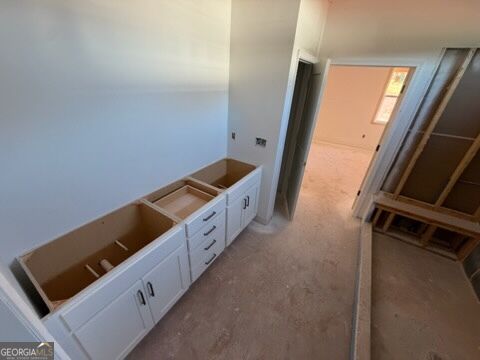 1016 Goldfinch Trail Property Photo 7
