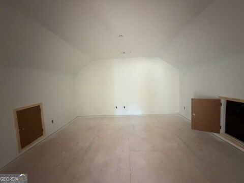 1016 Goldfinch Trail Property Photo 9