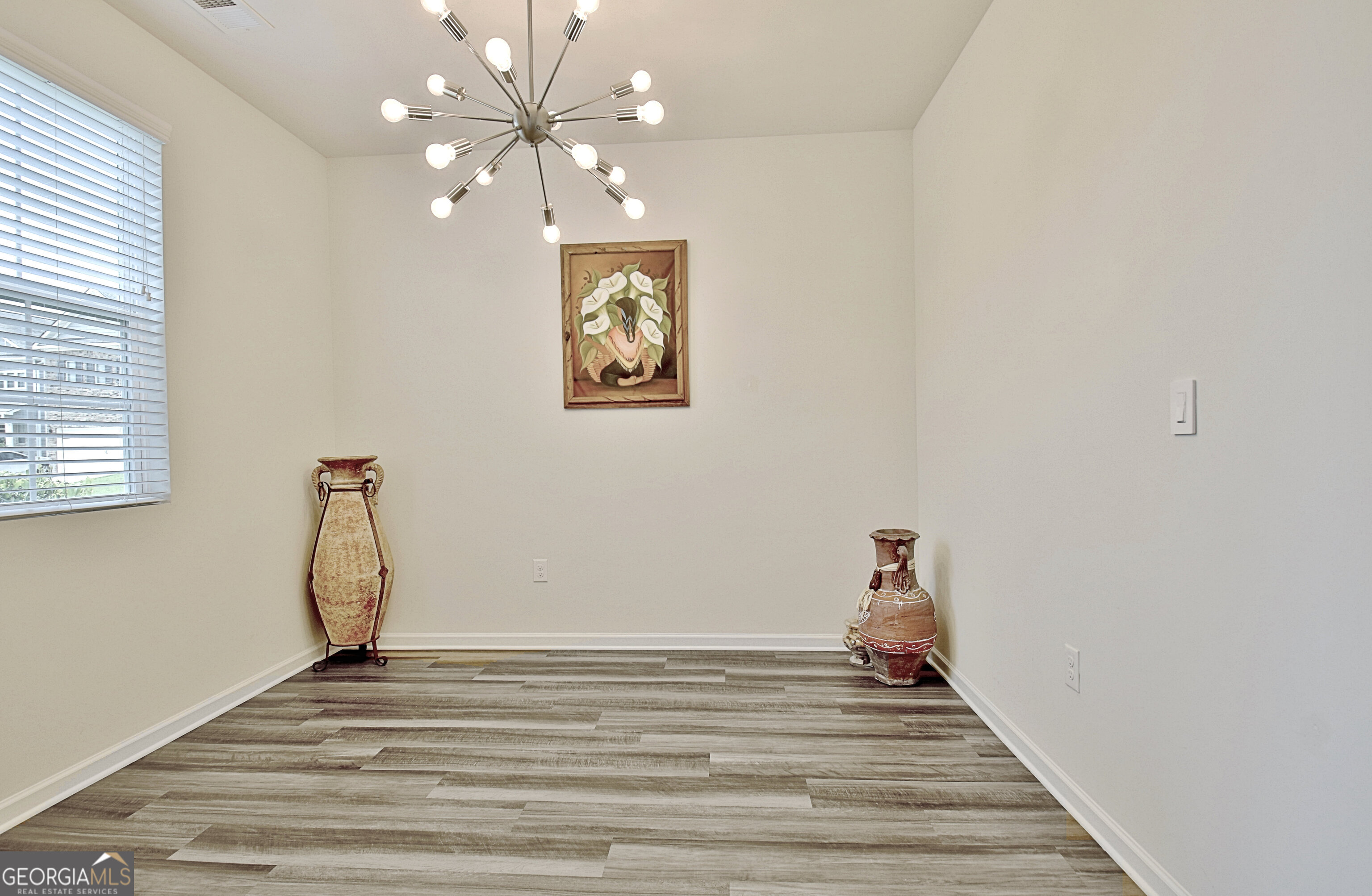 8077 Rudder Circle Property Photo 9