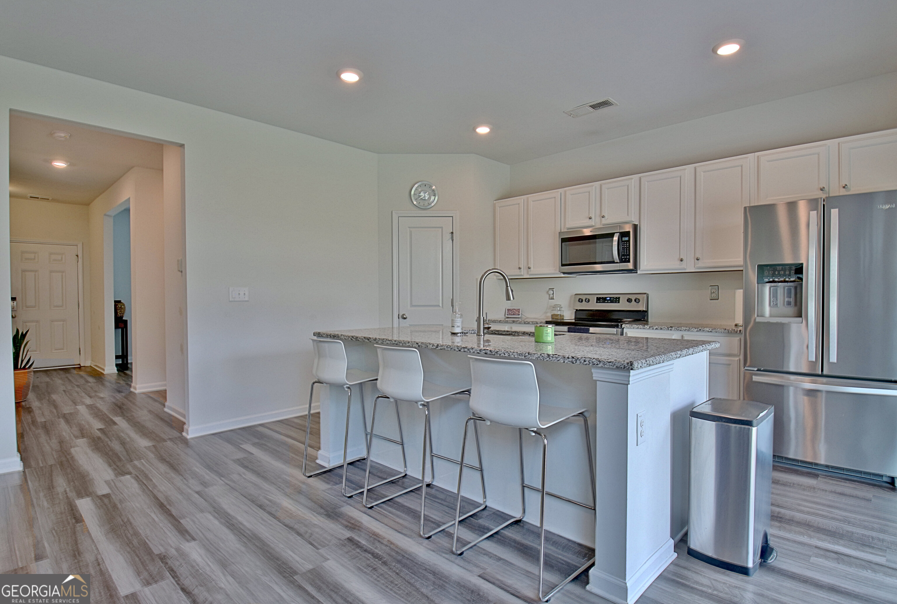 8077 Rudder Circle Property Photo 18