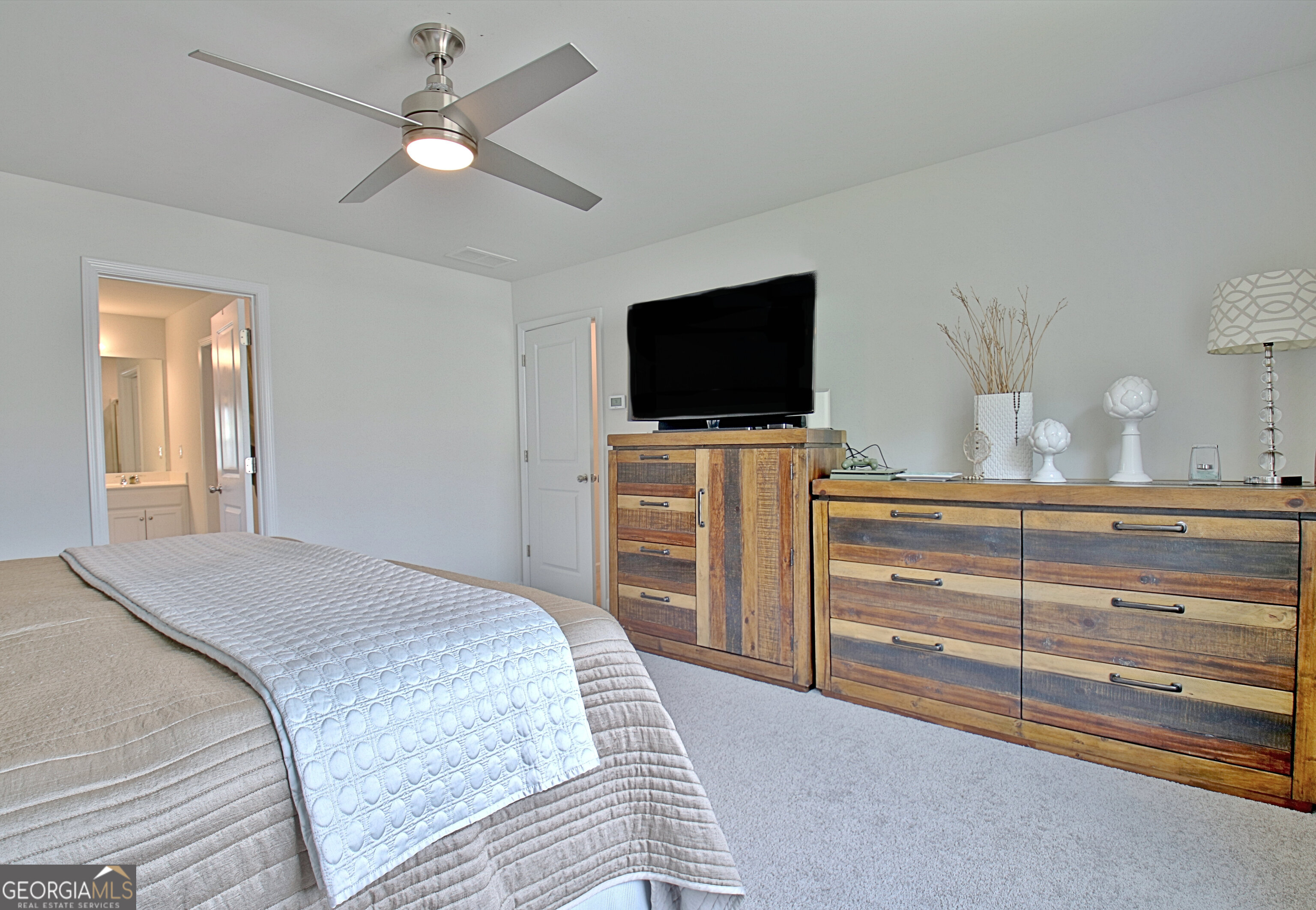 8077 Rudder Circle Property Photo 35