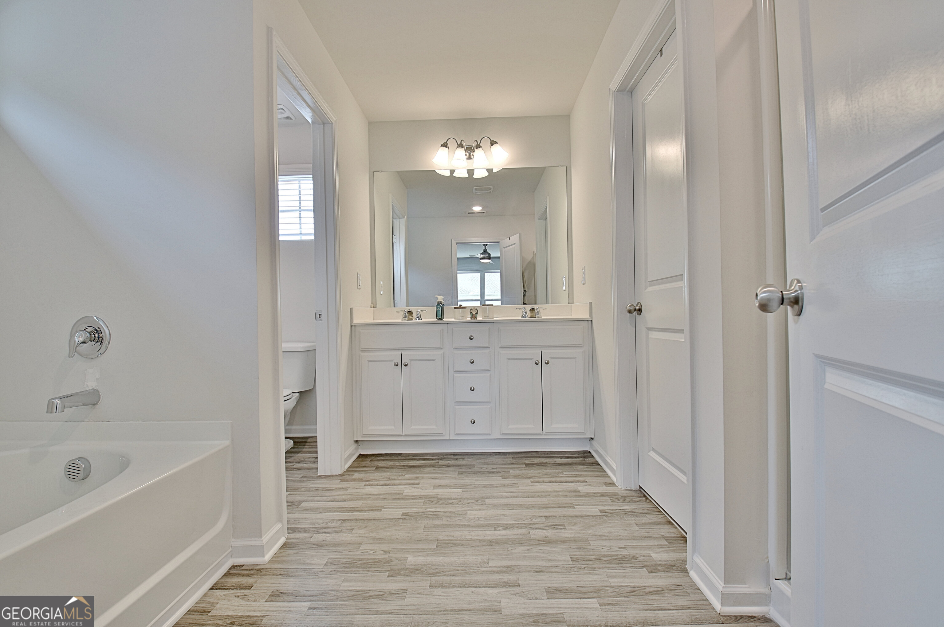 8077 Rudder Circle Property Photo 36