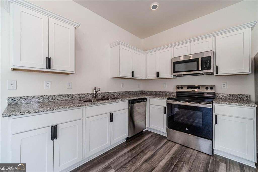 29 Padley Drive Property Photo 7