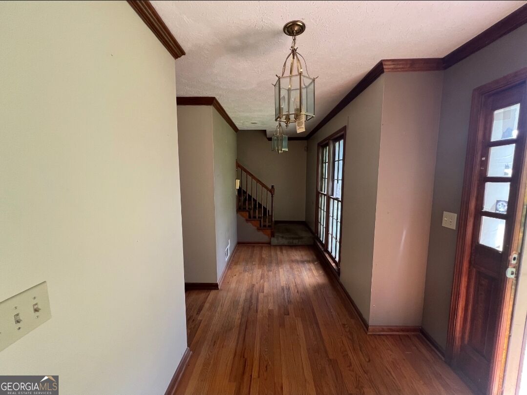 603 Hastings Way Property Photo 3