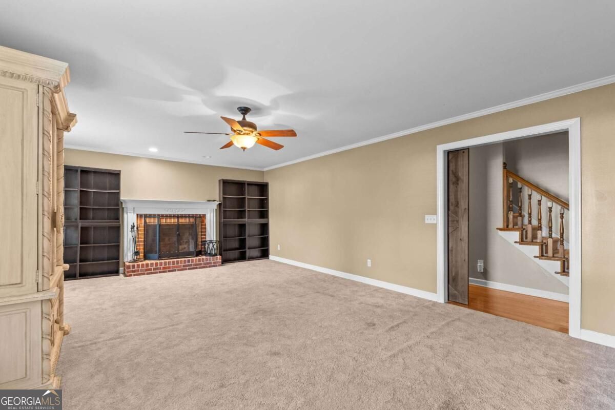 17 Mountain Oaks Drive Property Photo 21