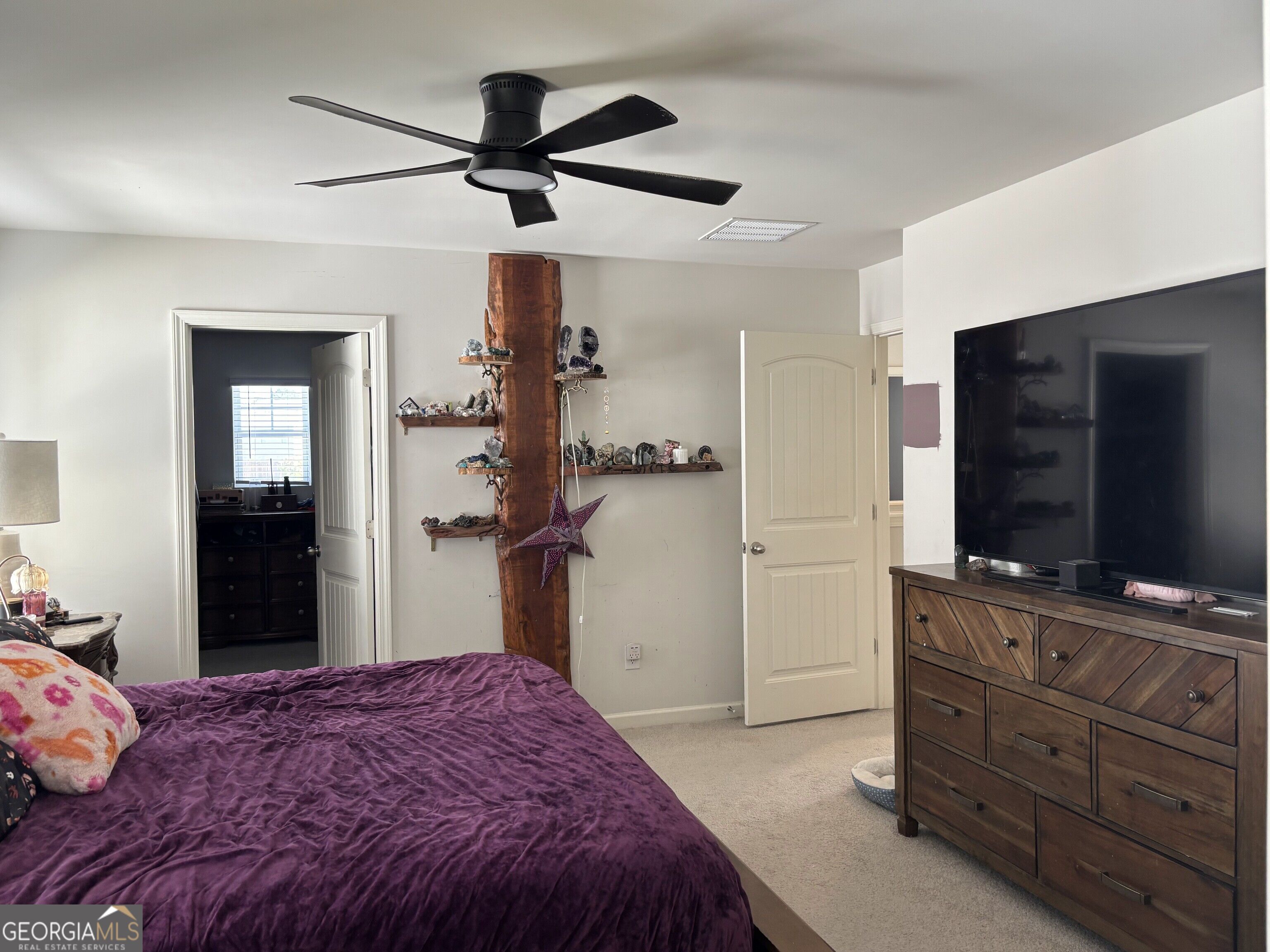 65 White Cedar Drive Property Photo 12