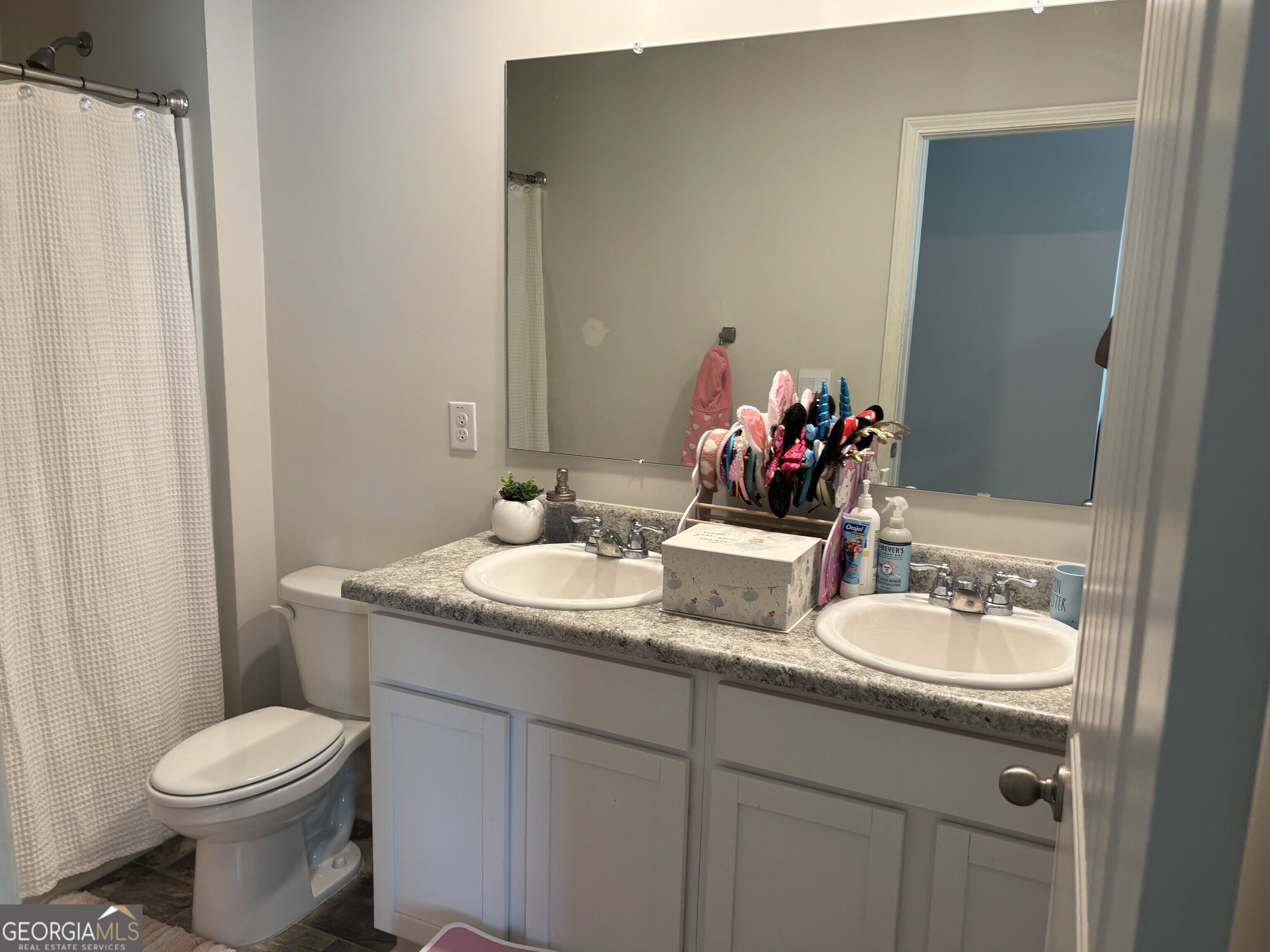 65 White Cedar Drive Property Photo 15