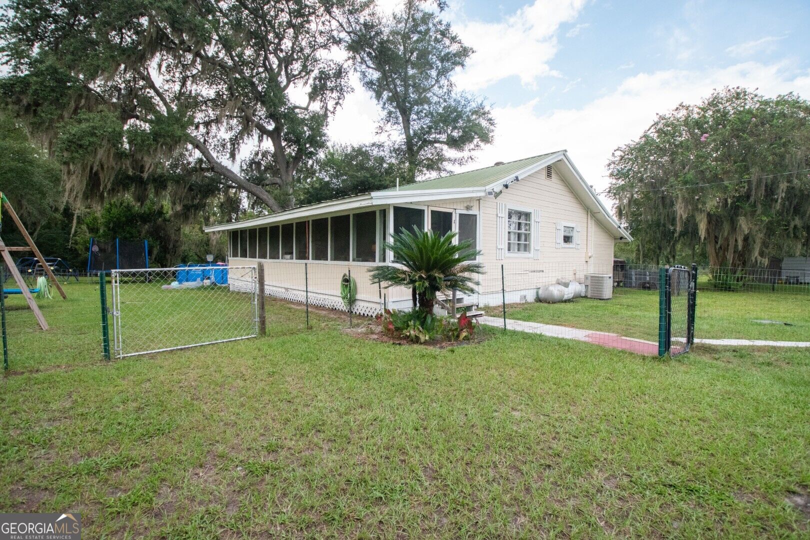 41 Sheridan Street Property Photo 1