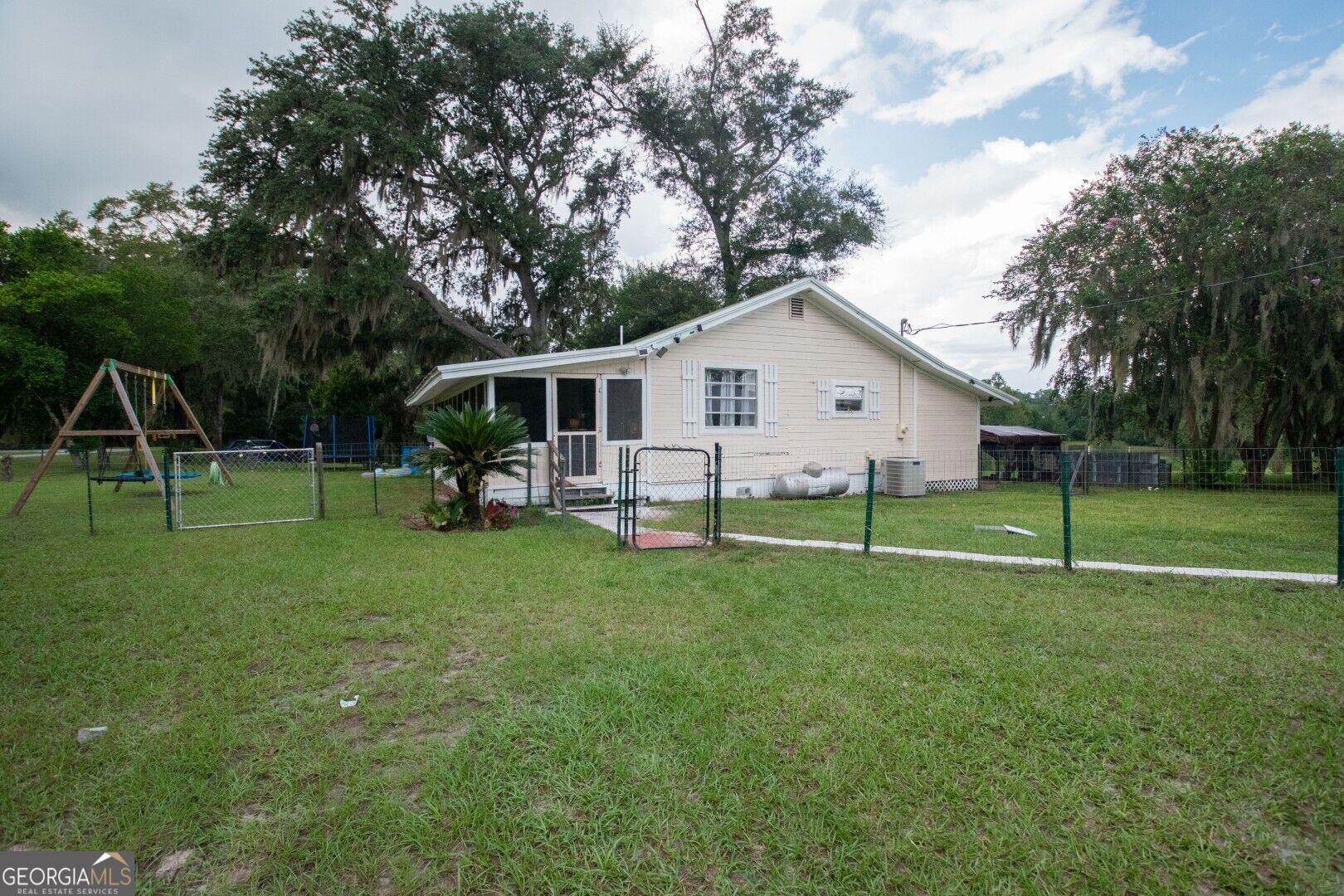 41 Sheridan Street Property Photo 3