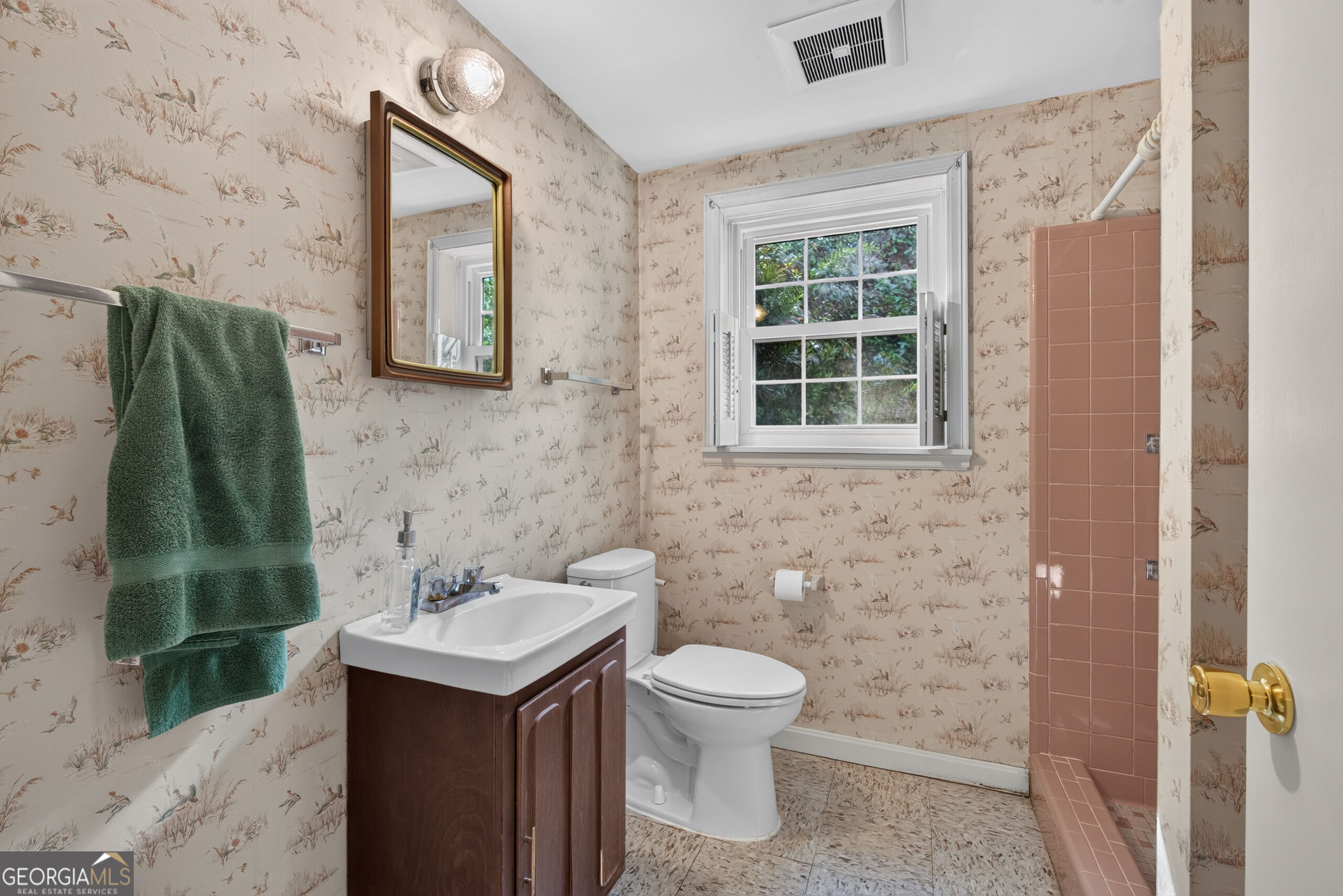 456 Adrian Place Property Photo 42
