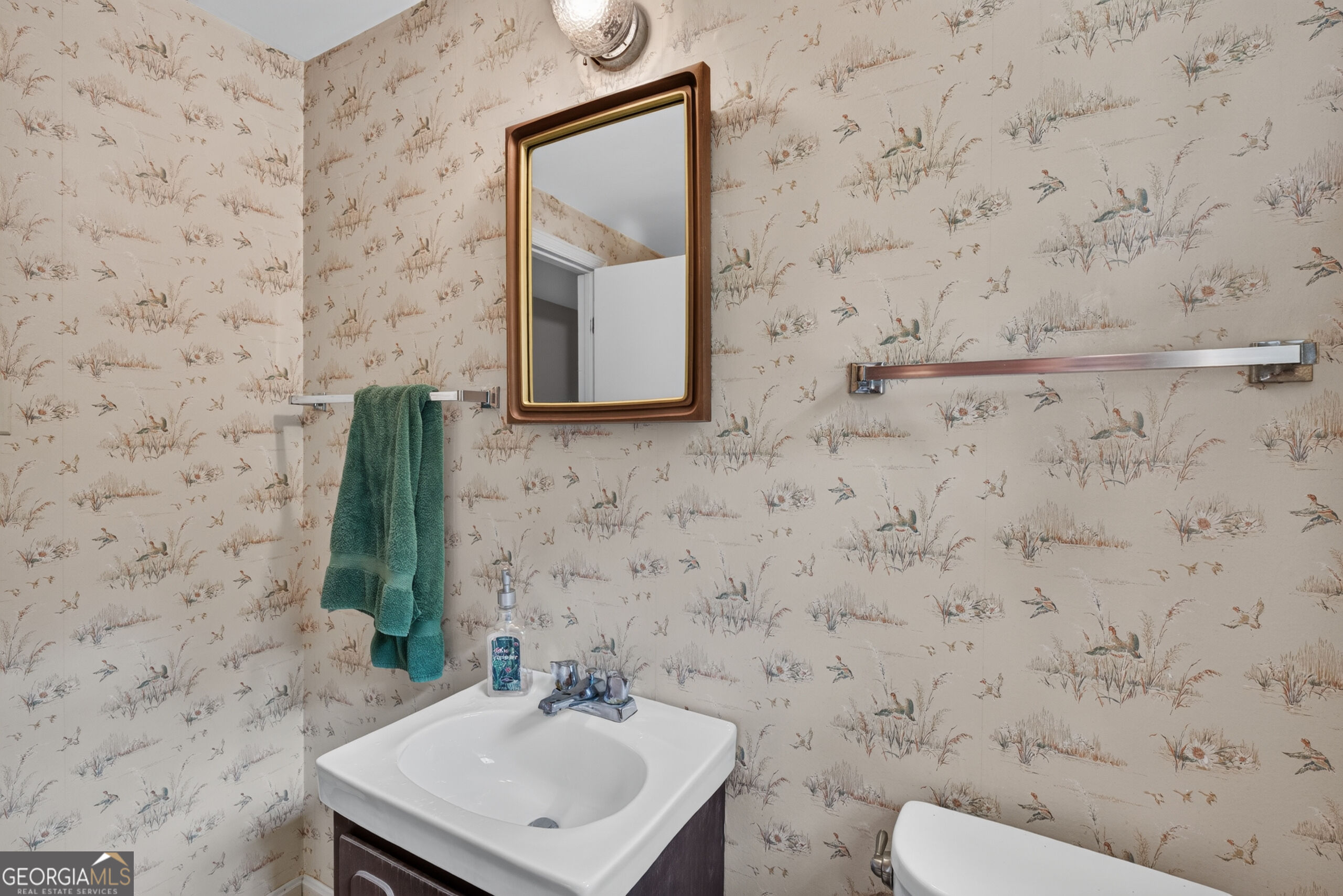 456 Adrian Place Property Photo 44