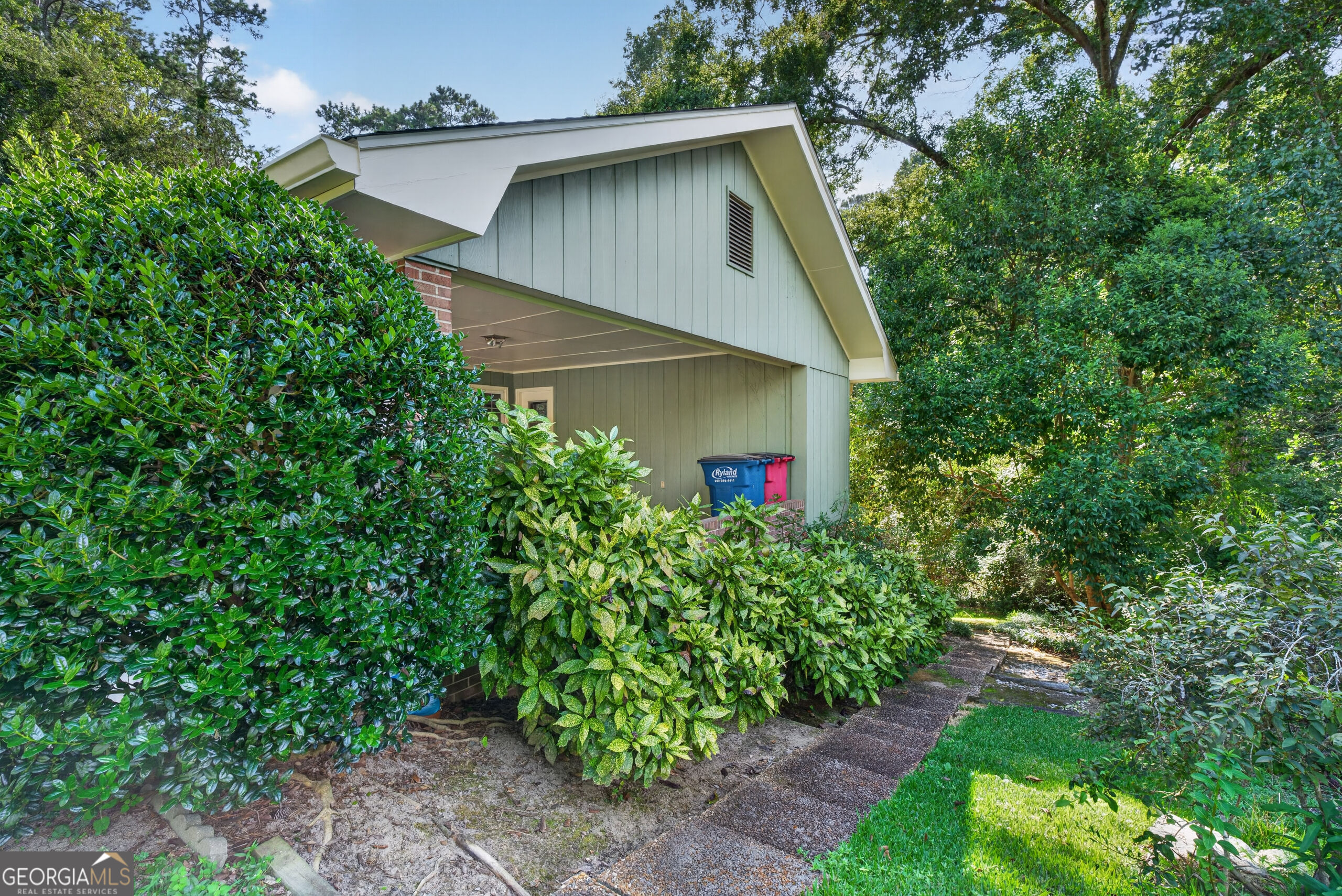 456 Adrian Place Property Photo 58