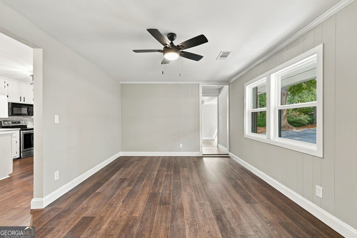 125 Westview Street Property Photo 4