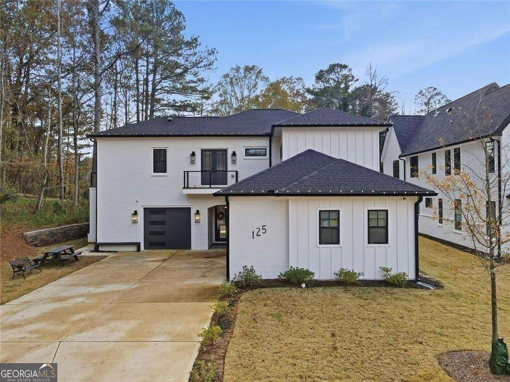 125 Thome Drive Property Photo 1