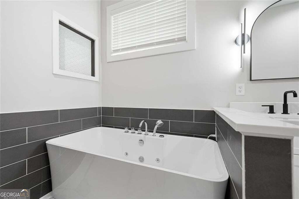 125 Thome Drive Property Photo 17