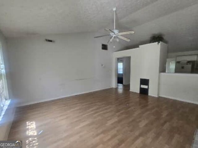 205 Sport Way Property Photo 3