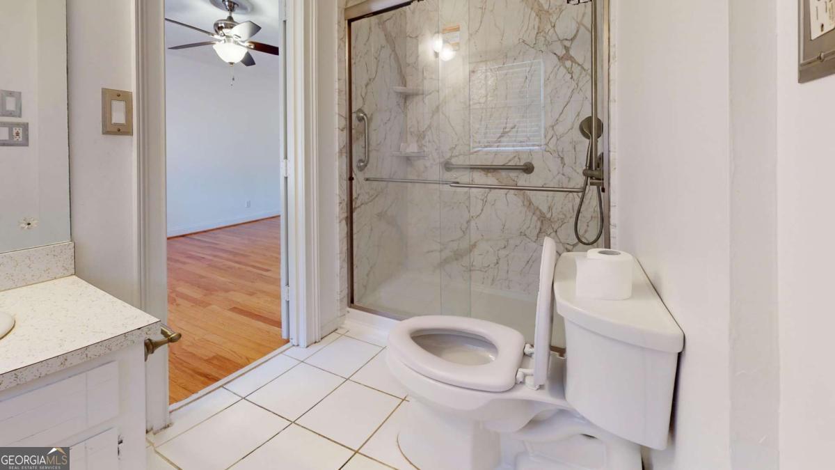 1319 Janmar Road Property Photo 11