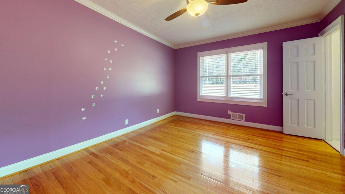 1319 Janmar Road Property Photo 15