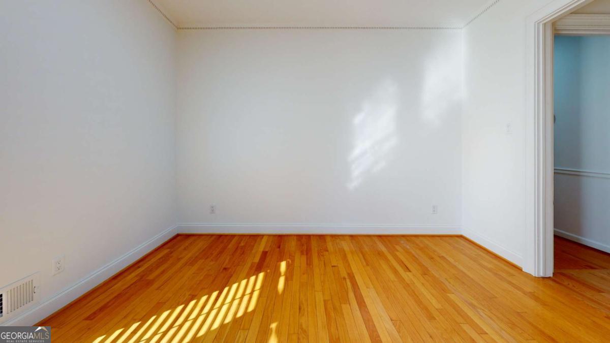 1319 Janmar Road Property Photo 24