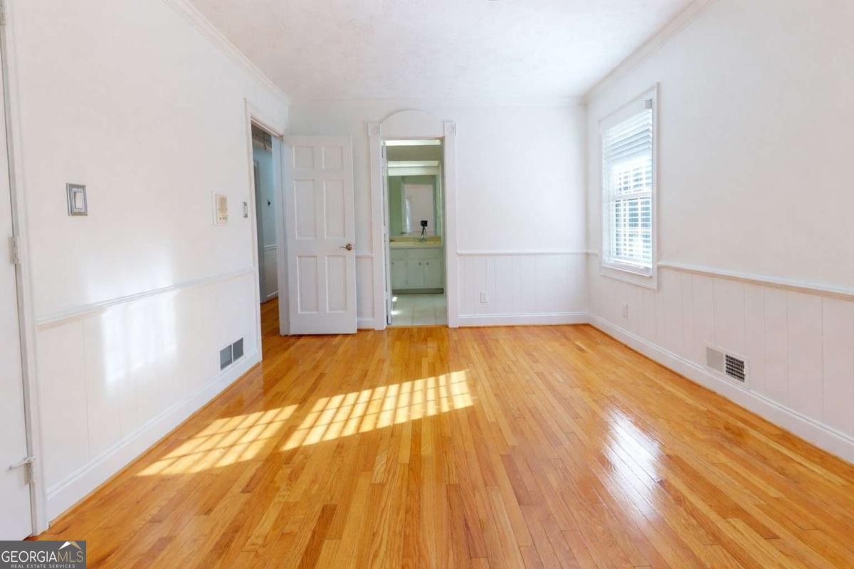 1319 Janmar Road Property Photo 25
