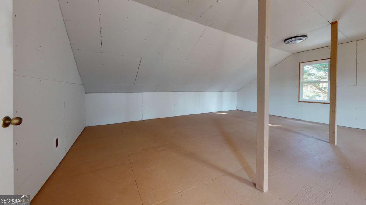 1319 Janmar Road Property Photo 28