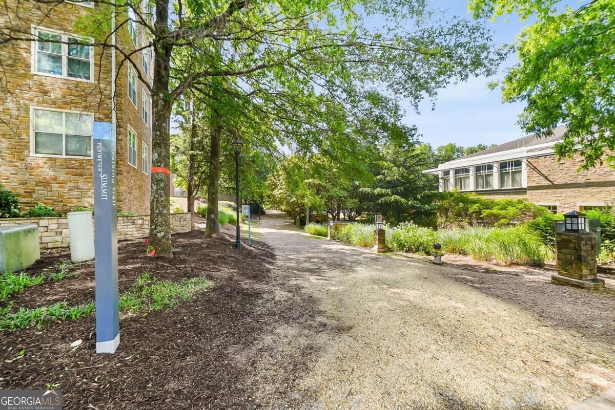 10 Perimeter Summit Boulevard # 4116 Property Photo 23