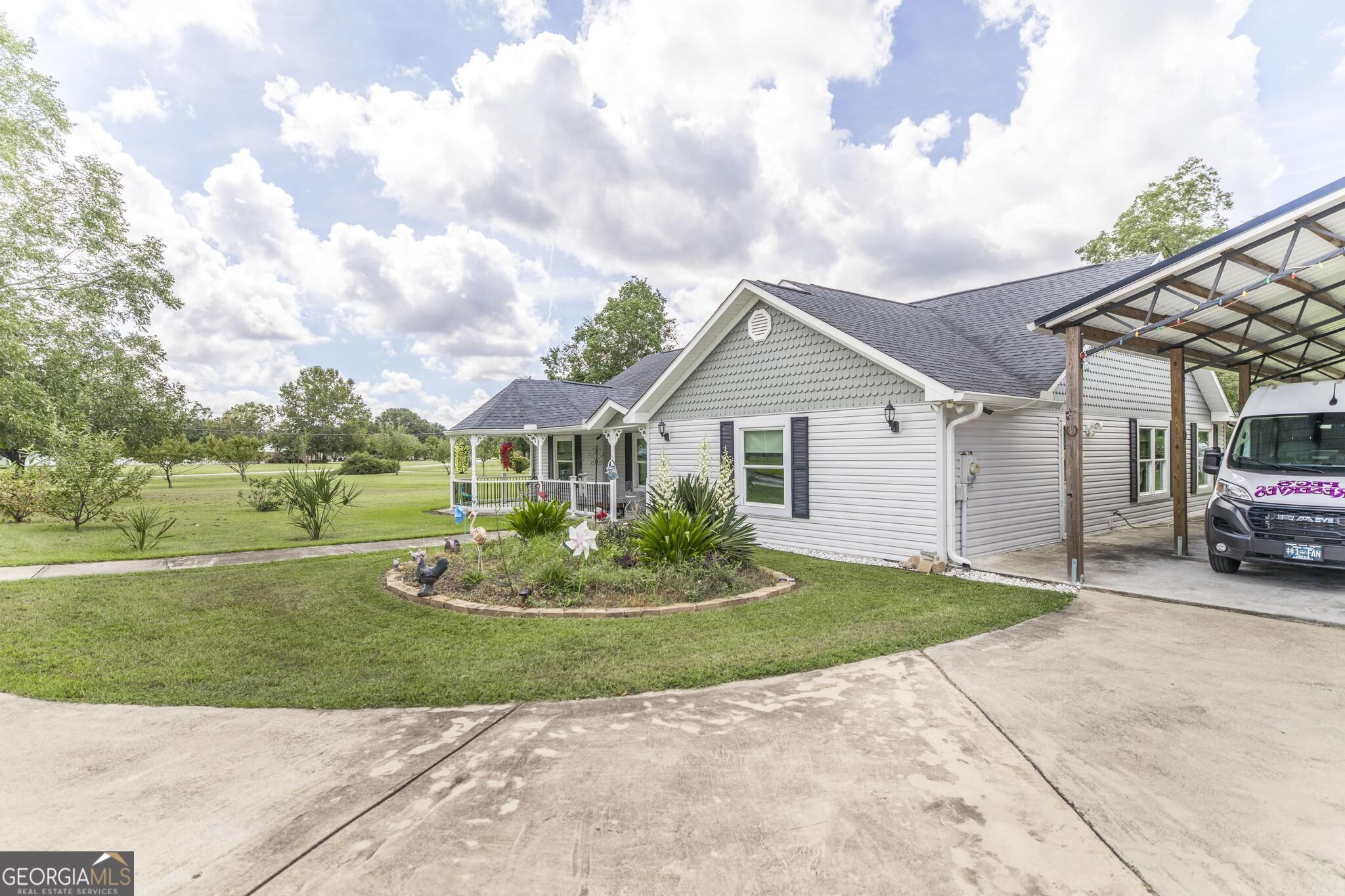 659 Kewanee Drive Property Photo 6