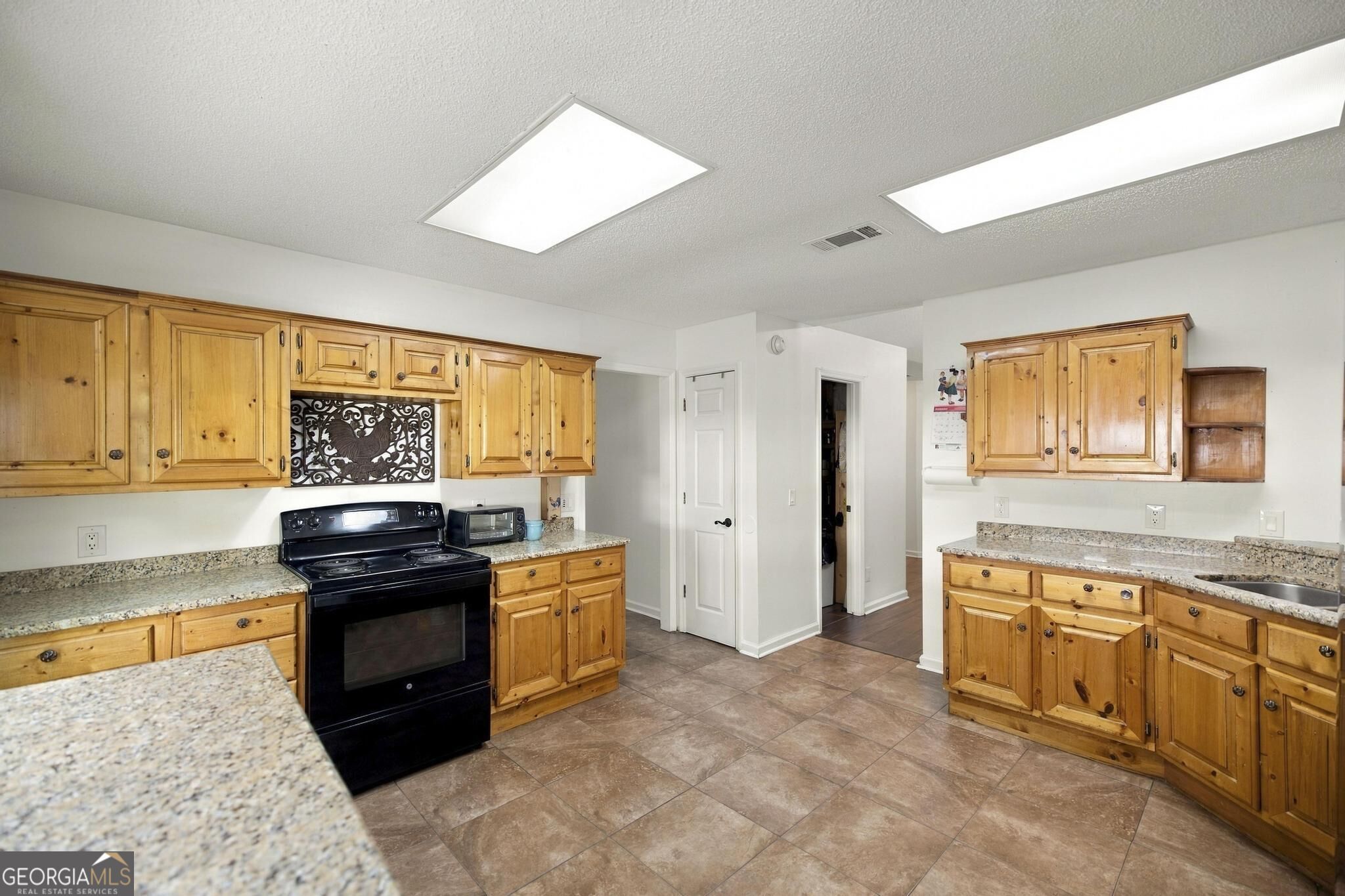 659 Kewanee Drive Property Photo 16