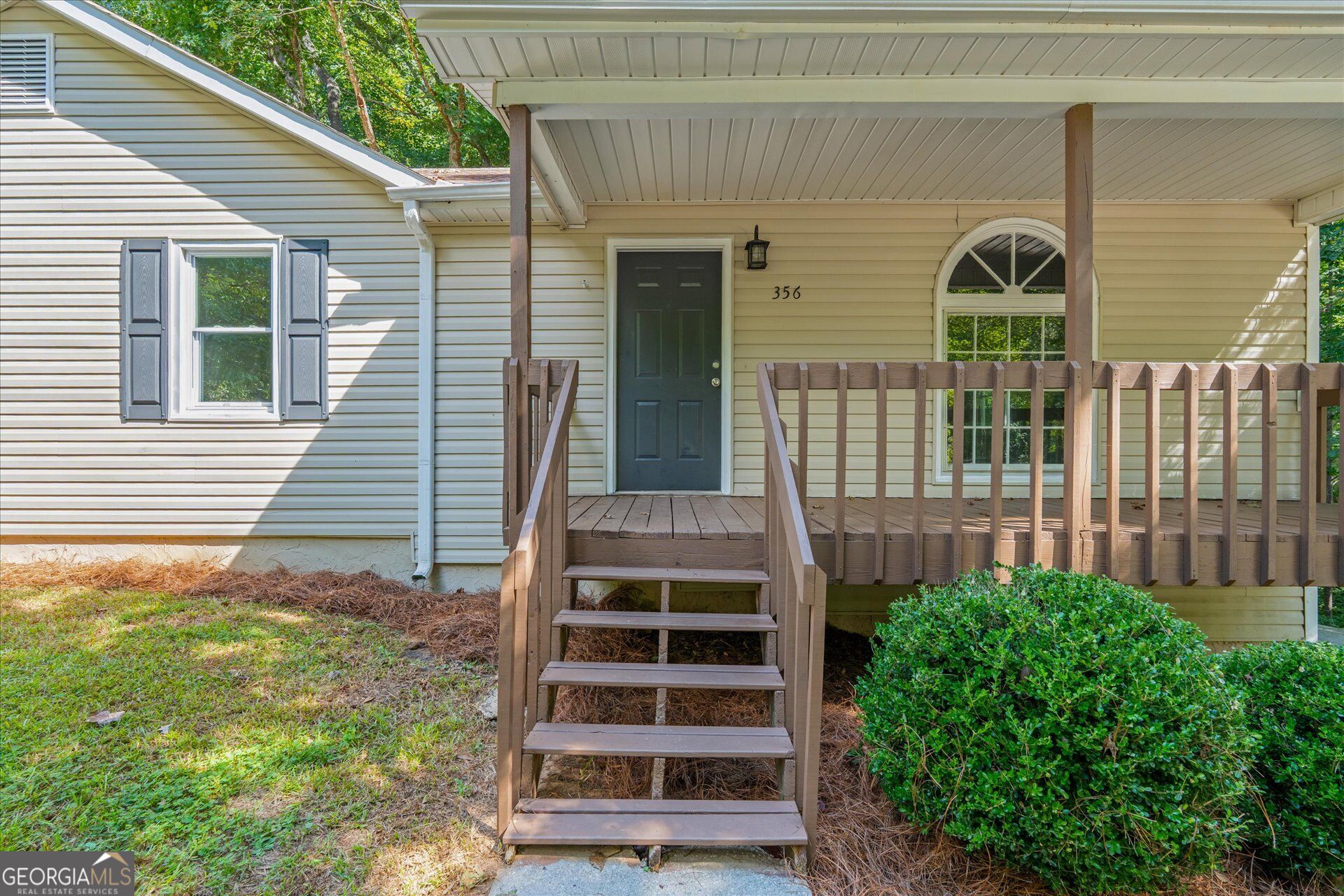 356 Waterway Trail Property Photo 4