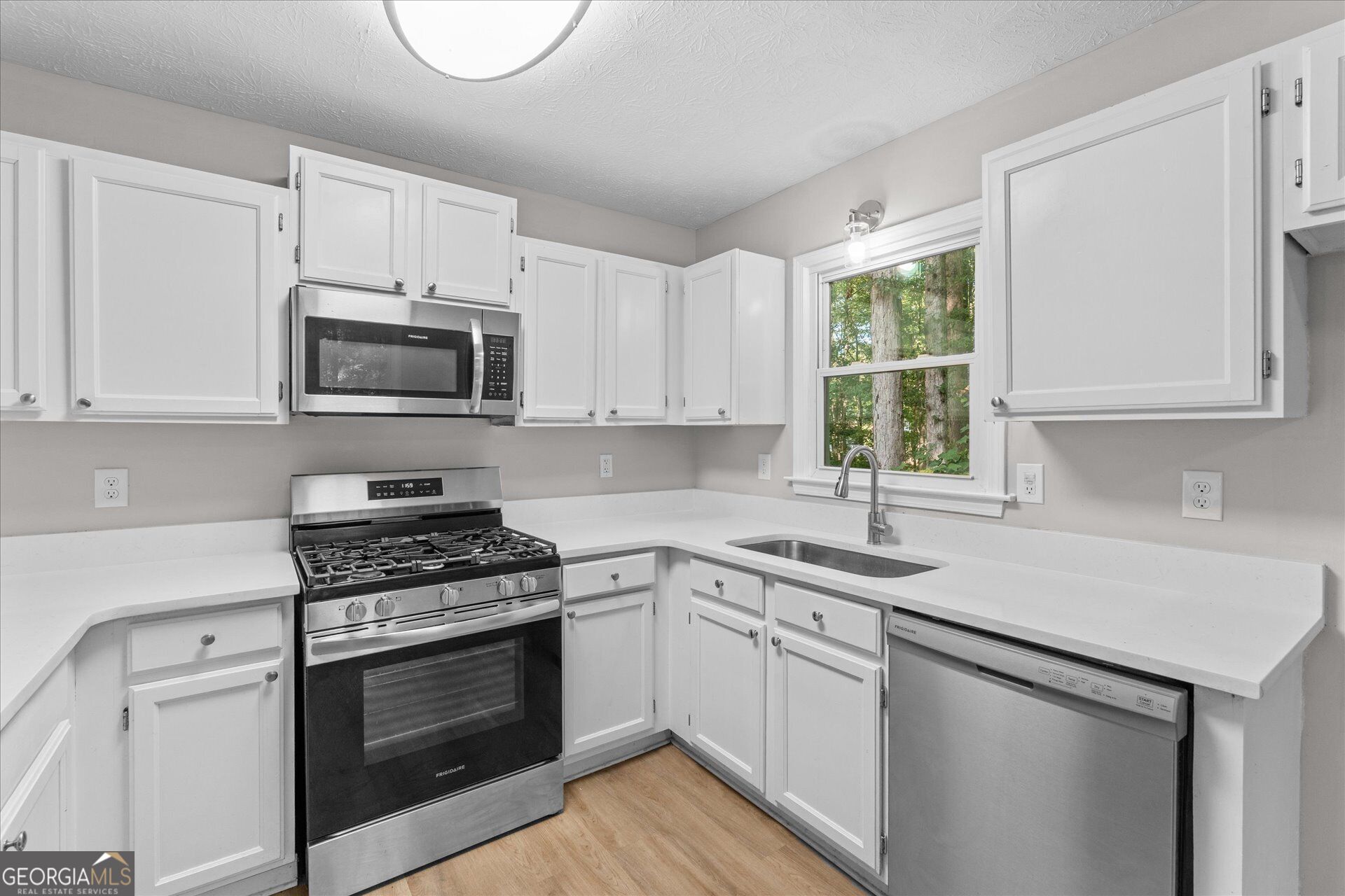 356 Waterway Trail Property Photo 11