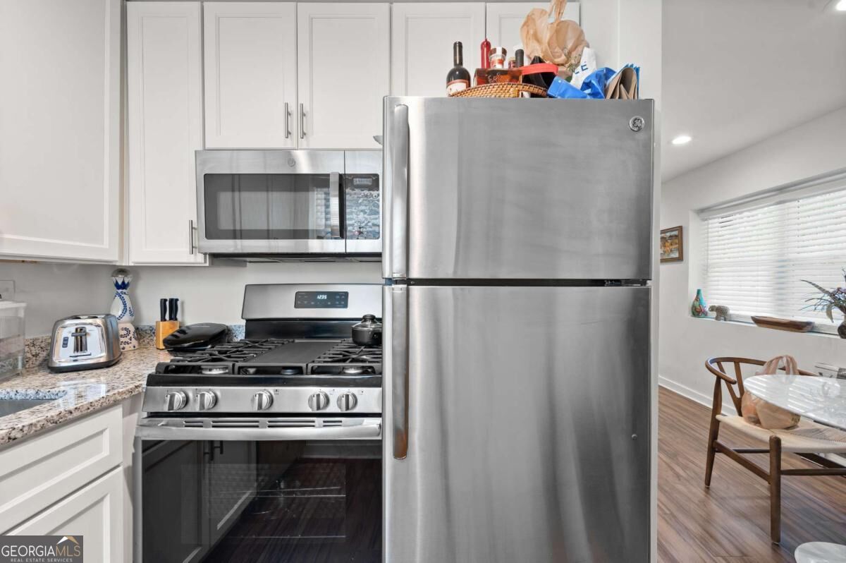 880 Saint Charles Avenue Ne # 9 Property Photo 10
