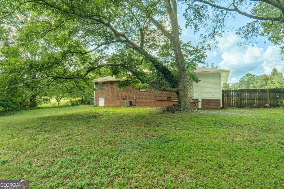 593 Hurt Road Sw Property Photo 14