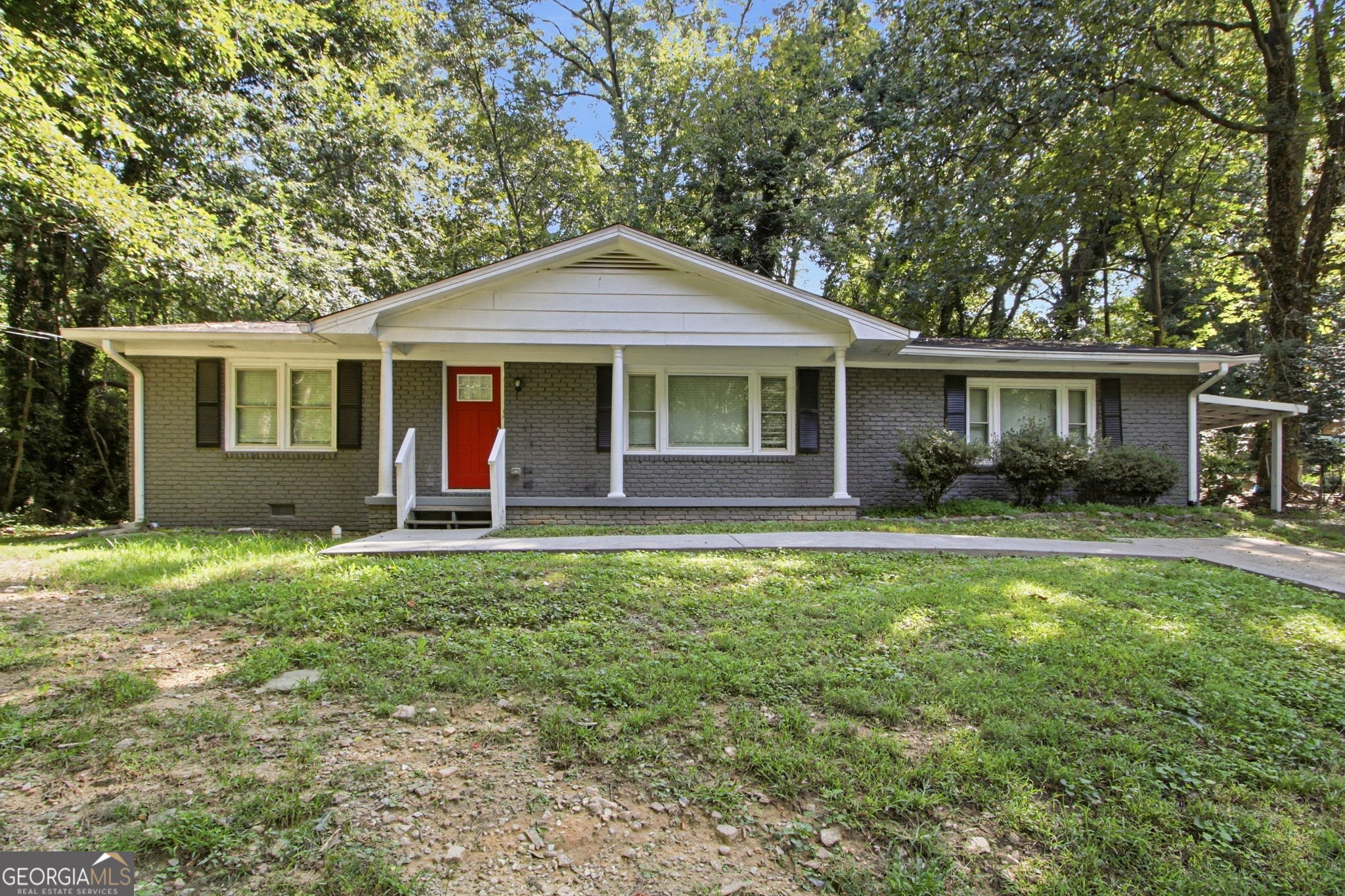 6352 N Sweetwater Road Property Photo 1