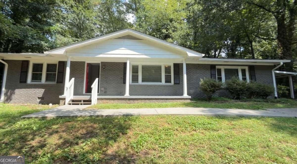 6352 N Sweetwater Road Property Photo 2
