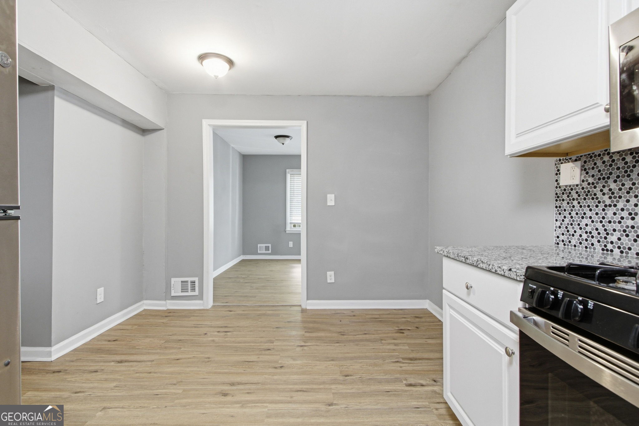 6352 N Sweetwater Road Property Photo 10