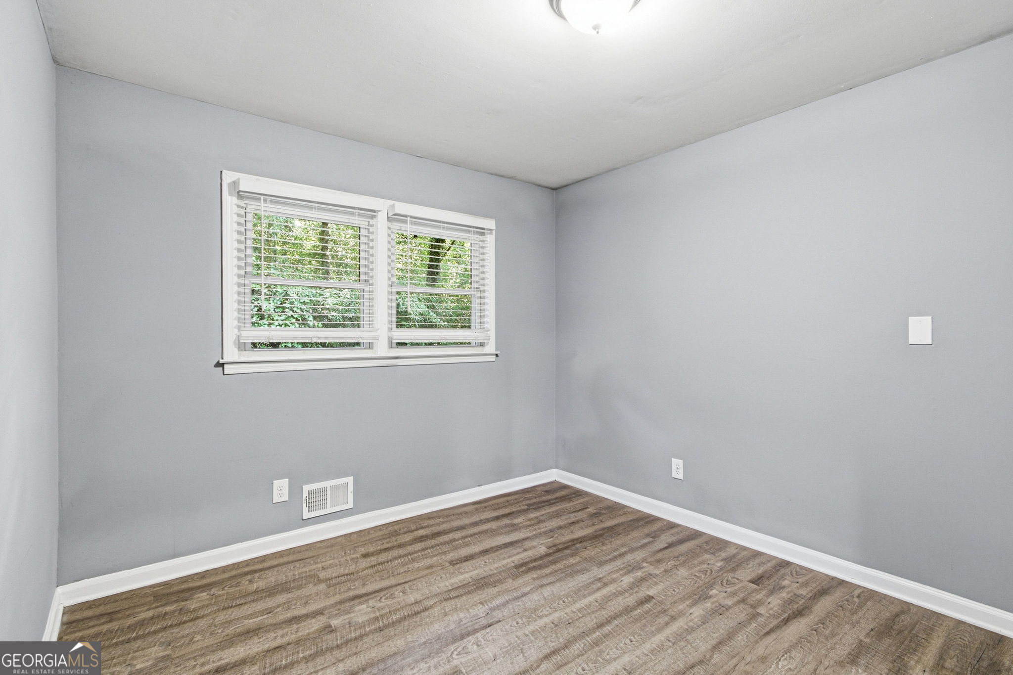 6352 N Sweetwater Road Property Photo 16