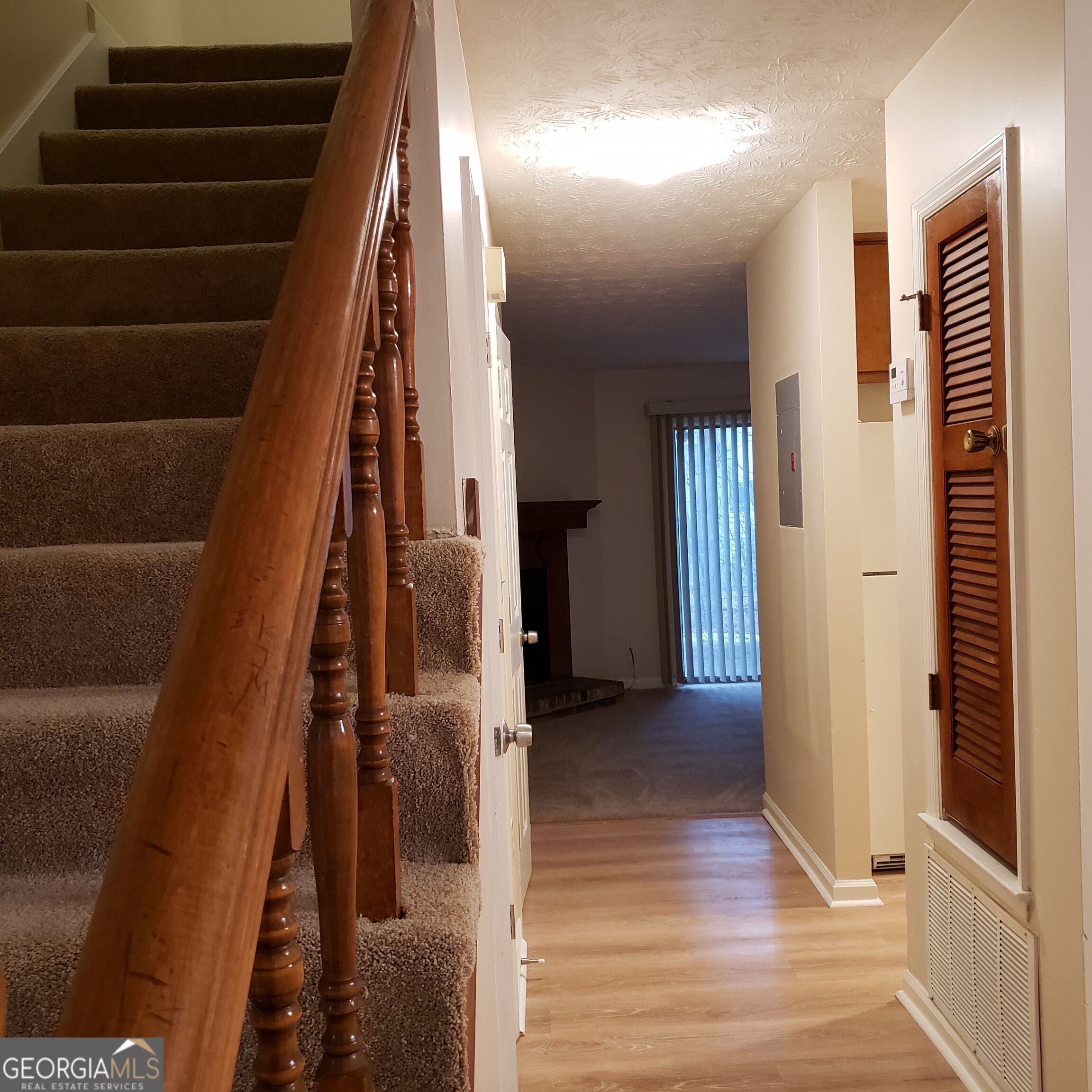 5871 N Castlegate Drive # A Property Photo 3