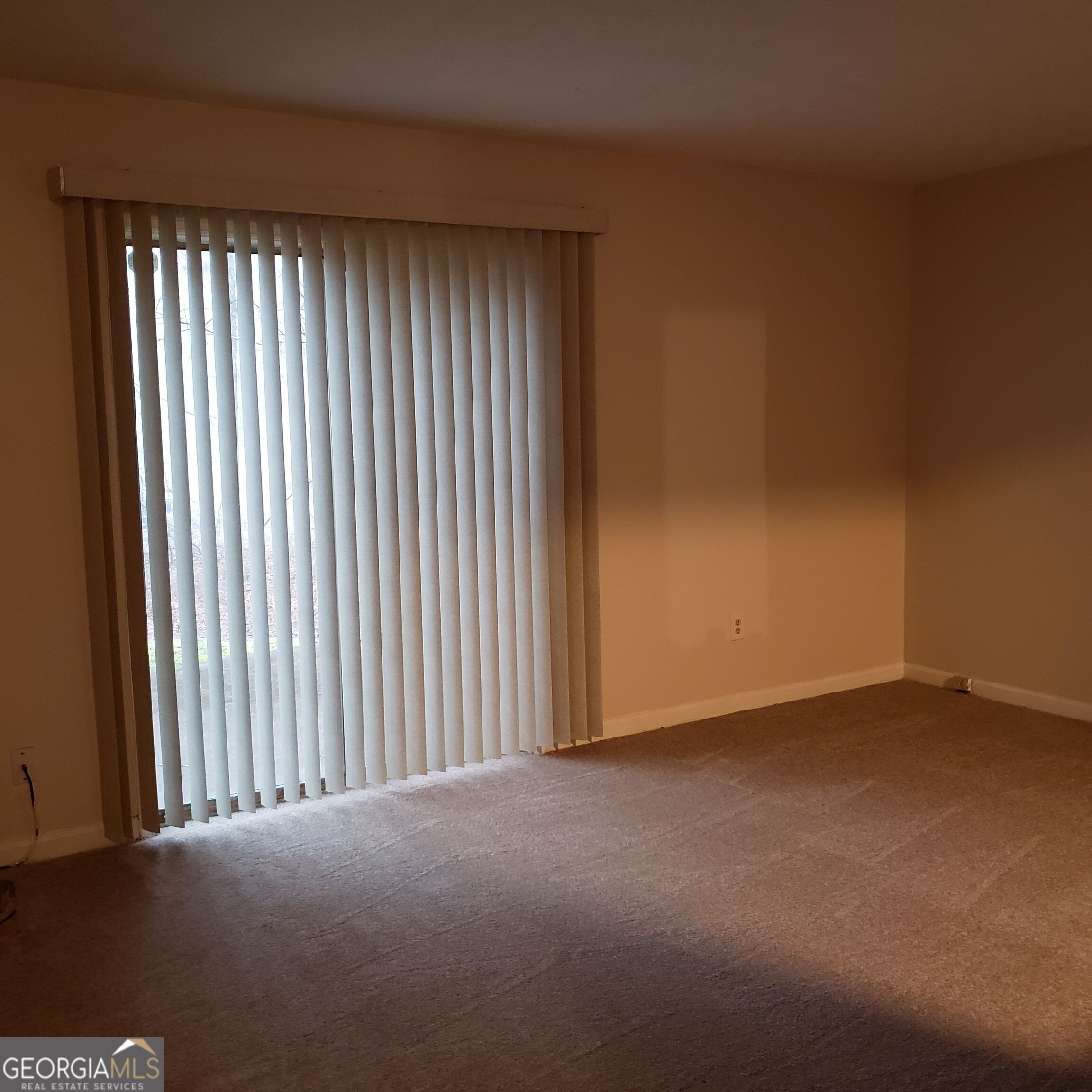5871 N Castlegate Drive # A Property Photo 7