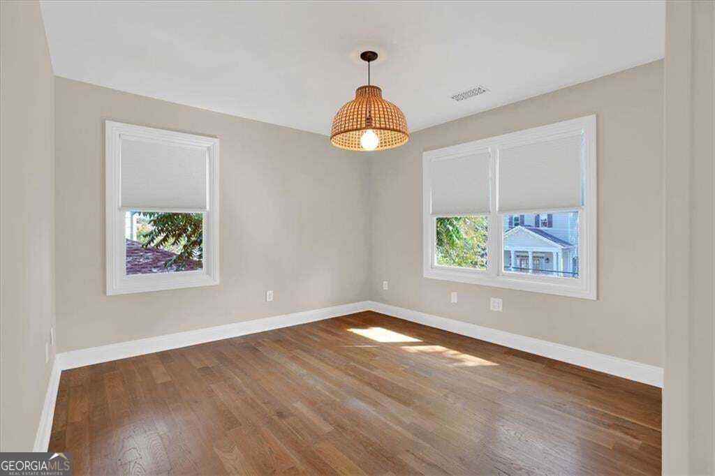 61 Chester Avenue Se Property Photo 12