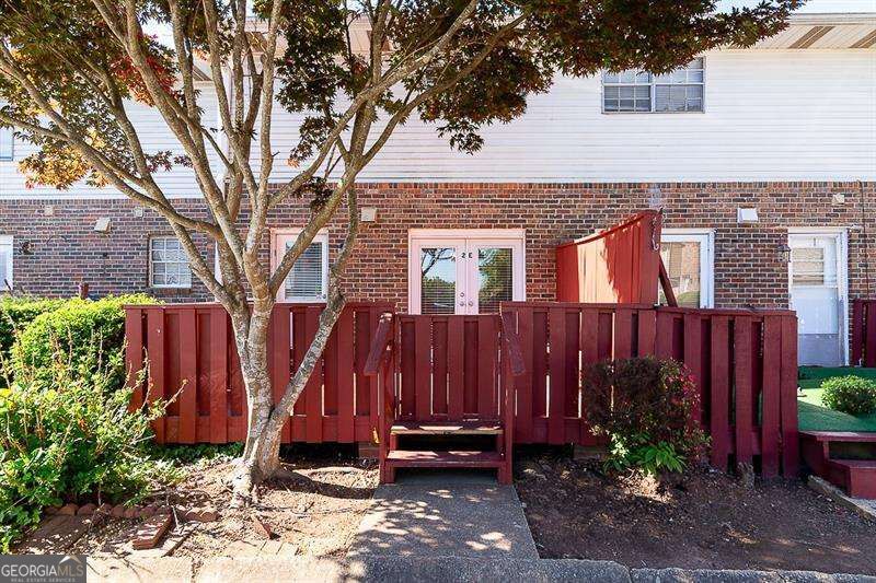 501 Carlton Road # 2e Property Photo 26