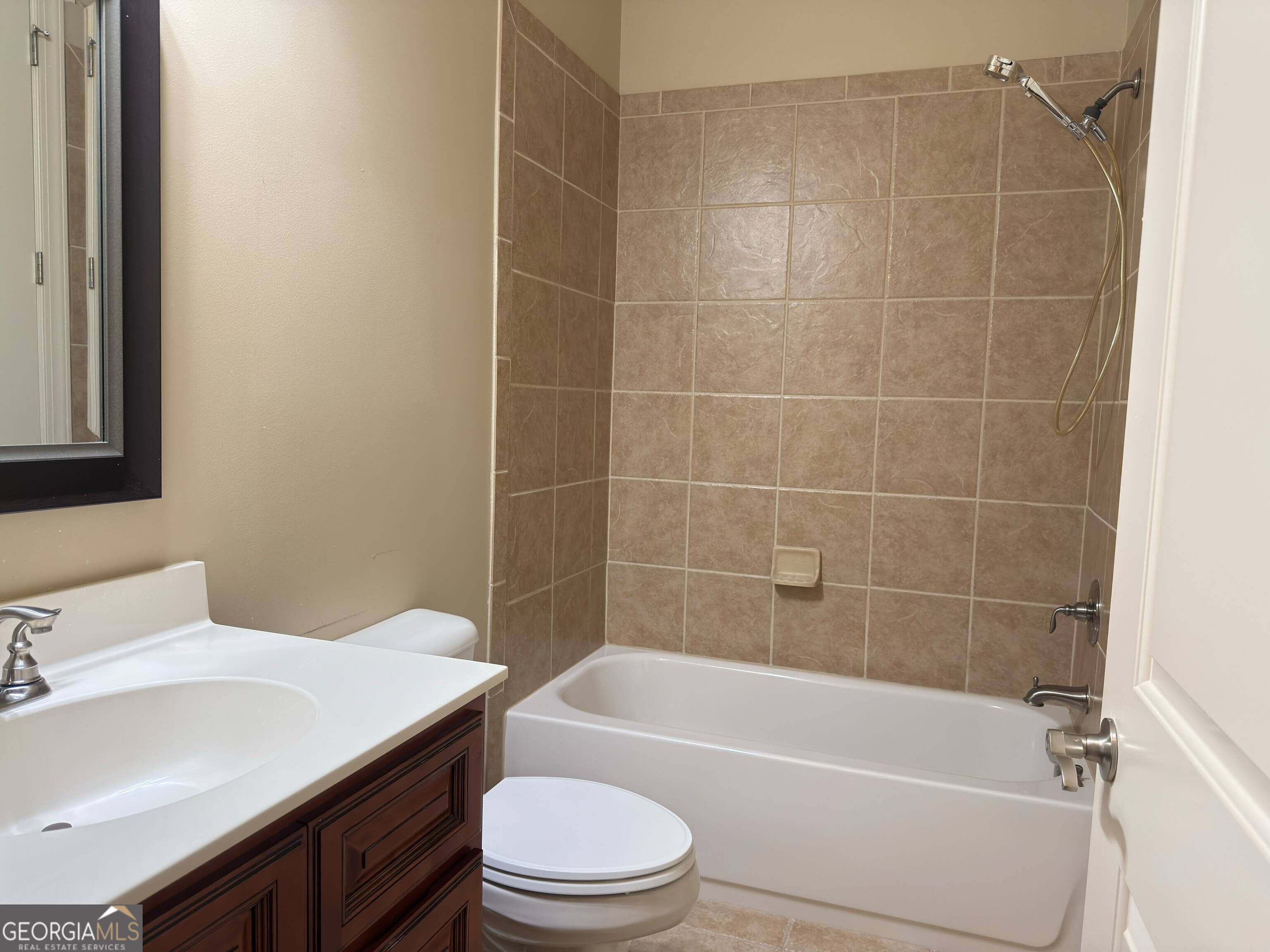 3951 Sovereign Drive Property Photo 18
