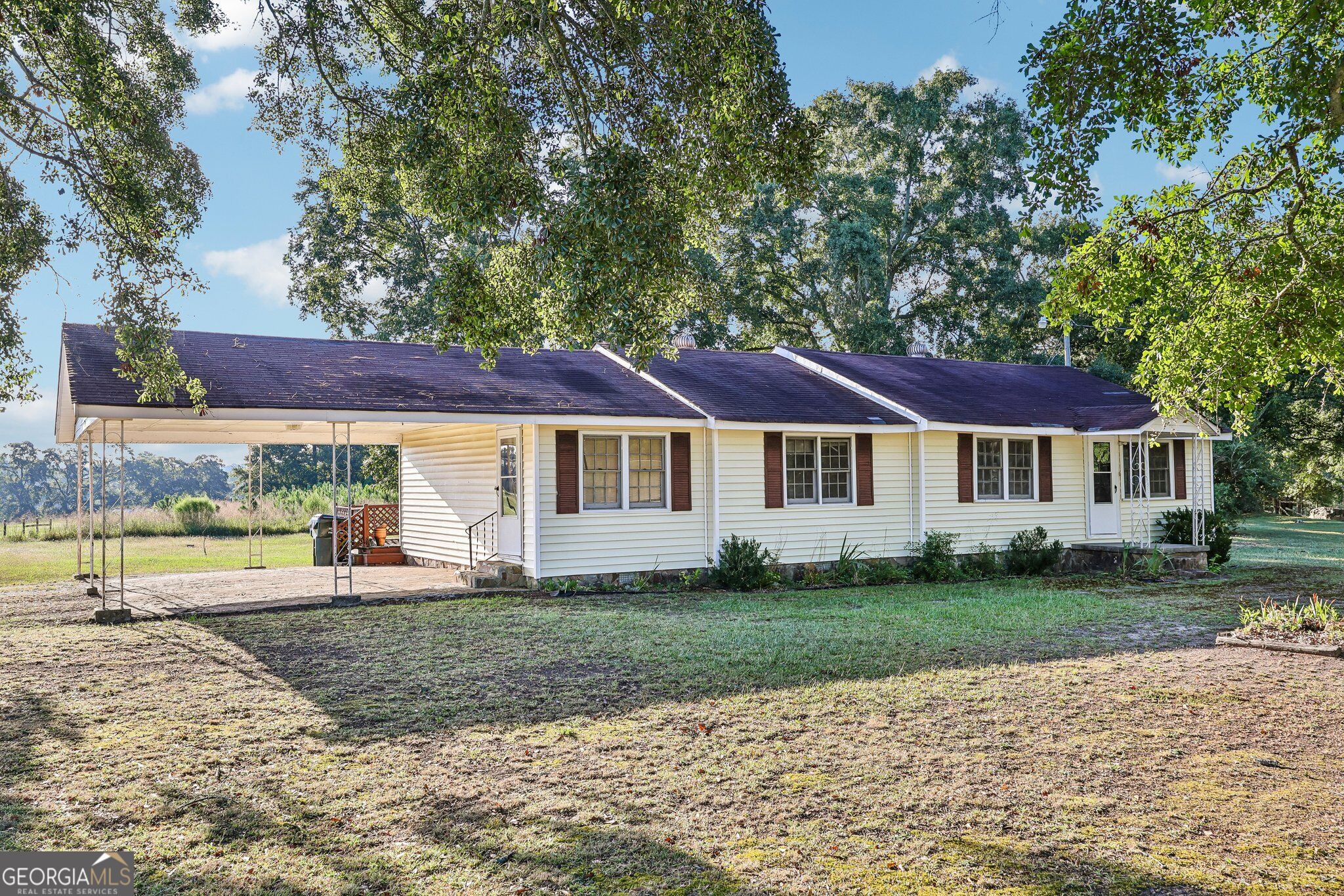 4374 Cannon Road Property Photo 4