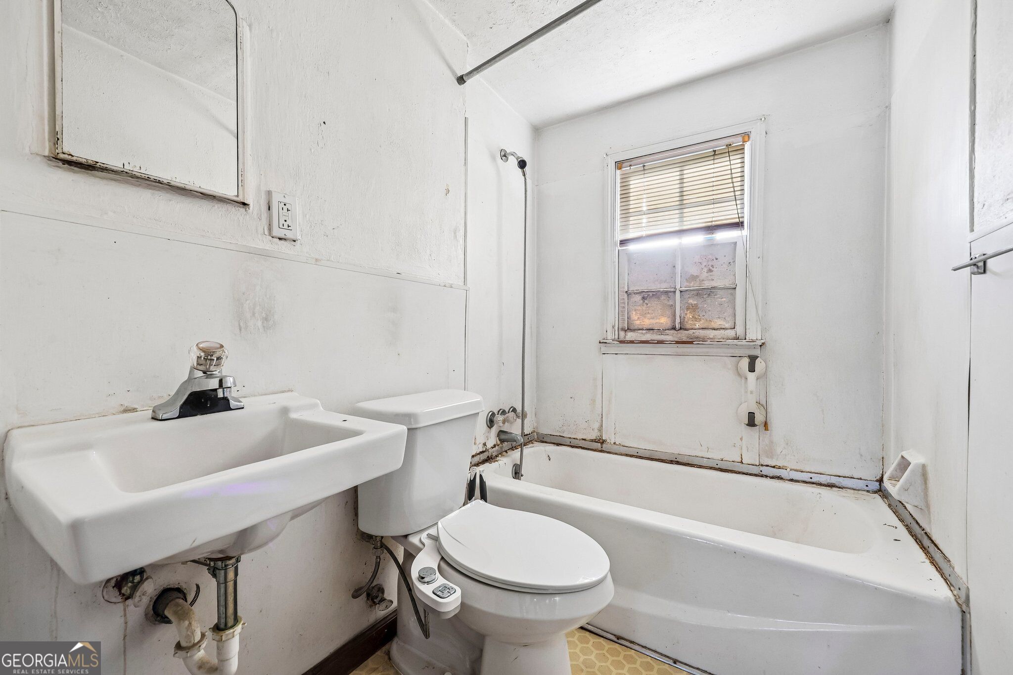 4374 Cannon Road Property Photo 18