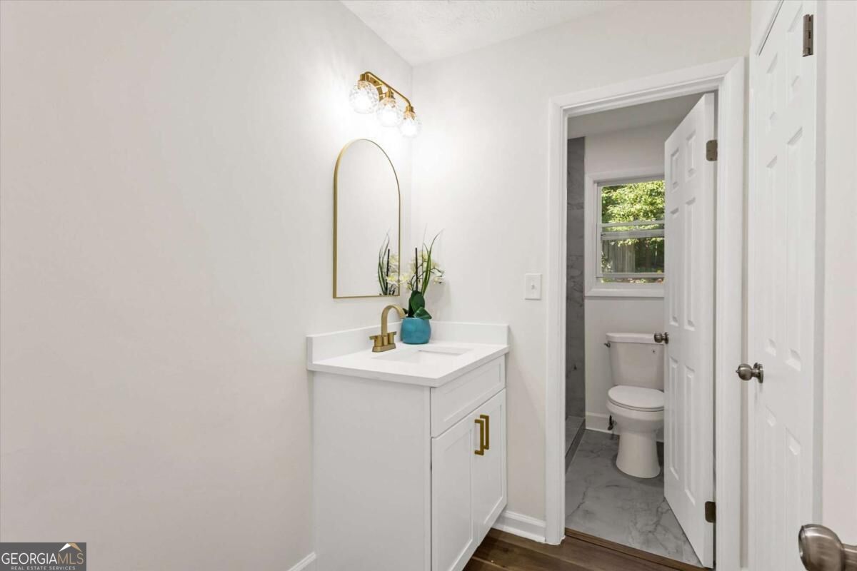 4424 Carriage Trail Property Photo 37