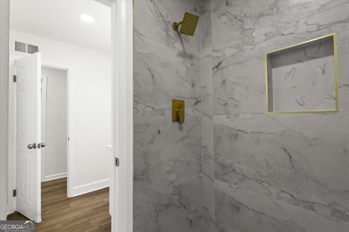4424 Carriage Trail Property Photo 39